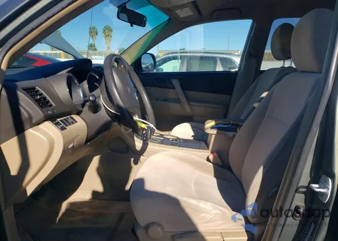 2008 Toyota Highlander z USA, uszkodzony, nr VIN JTEDS41A982011102